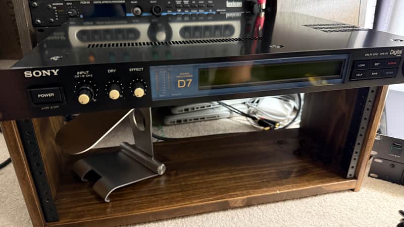 Sony DPS-D7 Digital Delay Unit Stereo I/O image 1