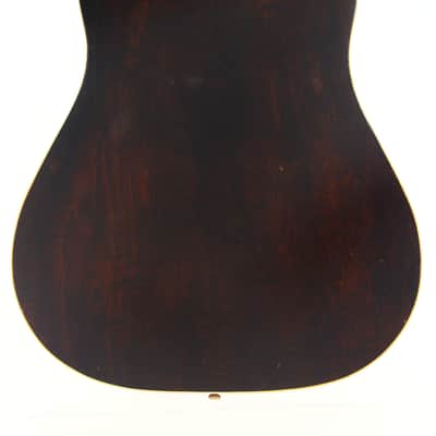 Gibson J-45 "Banner Logo" 1944 with maple back and sides - war years, character and the unmistakable Gibson slope-shoulder sound image 5