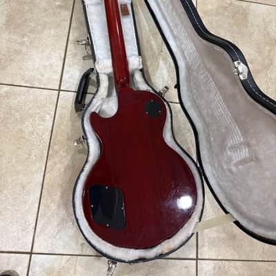 Gibson Les Paul Classic Custom 2011 image 8