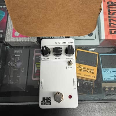 JHS 3 Series Distortion 2020 - Present - White image 1