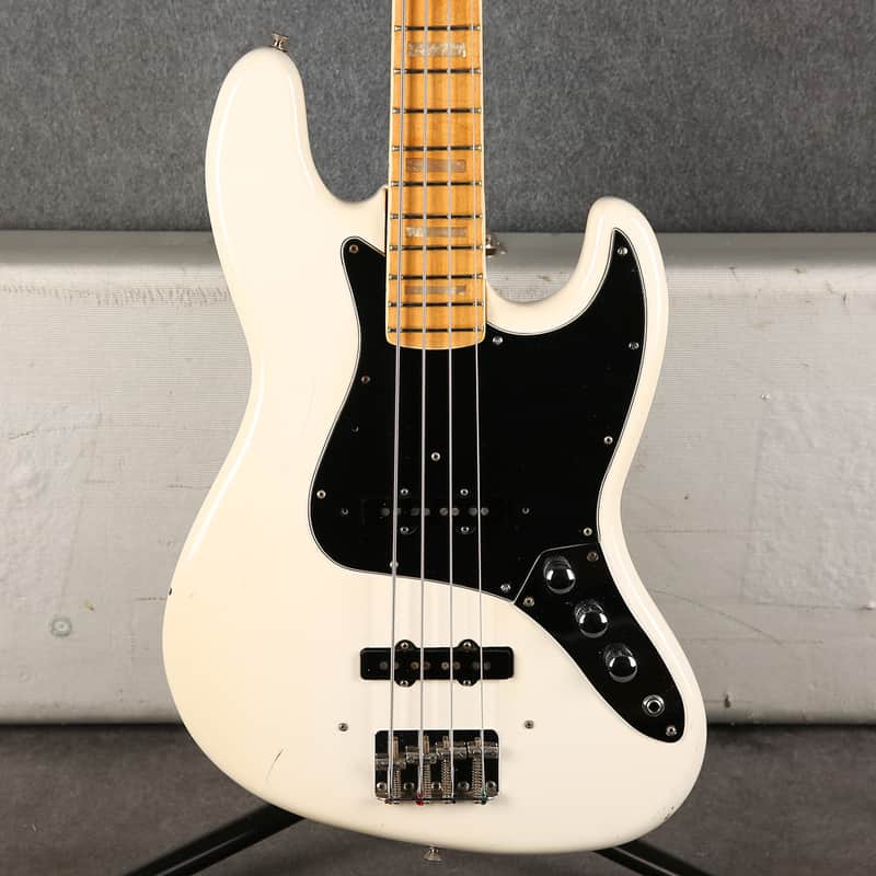 Fender Jazz Bass - 1977 - Refin White - 2nd Hand image 1
