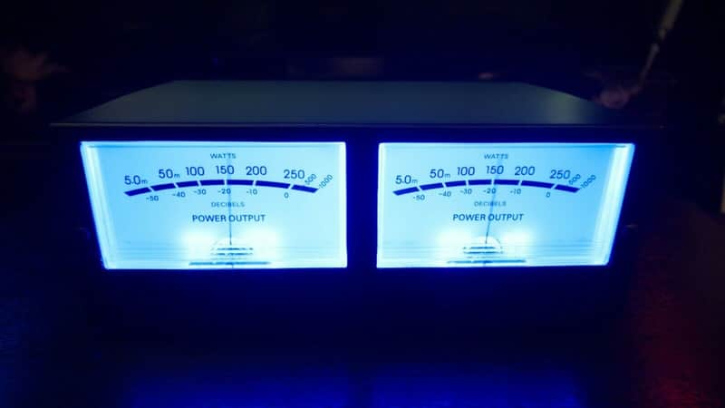 McIntosh Style Meters Blue 2025 Black Studio | Radio | Waves Sounds image 1