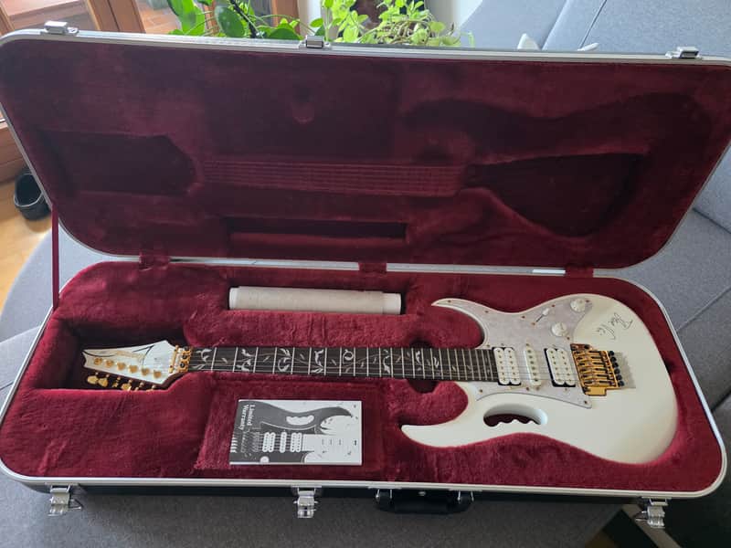 SIGNED by Steve Vai!!! Original Team J. Craft from Japan, Gold HW. image 1
