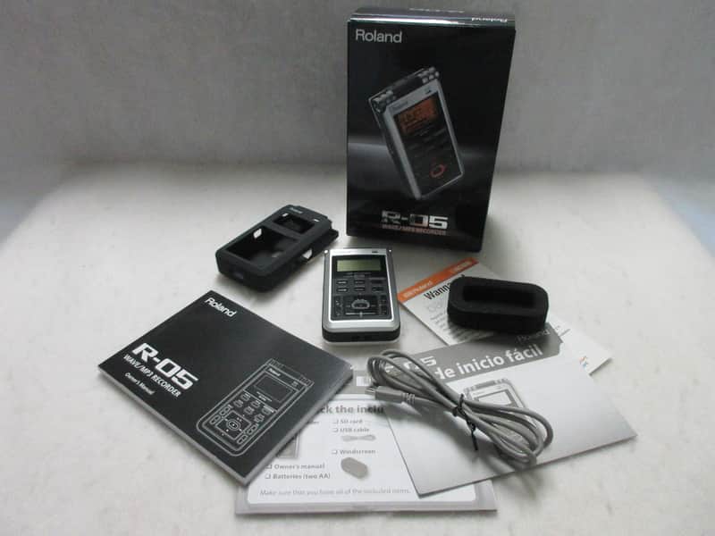 Roland R-05 Wave/MP3 Recorder 2010 image 1