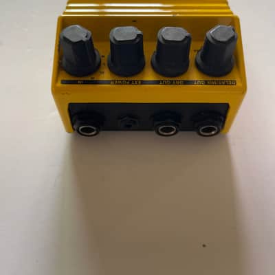 Peavey DDL-3 Digital Delay Accelerator Series Rare Vintage Guitar Effect Pedal image 6