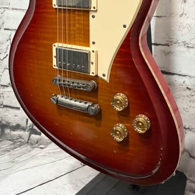 Novo Custom Serus H2 Chambered Dealer Limited Faded Cherry Burst w/Novo Gig Bag image 3