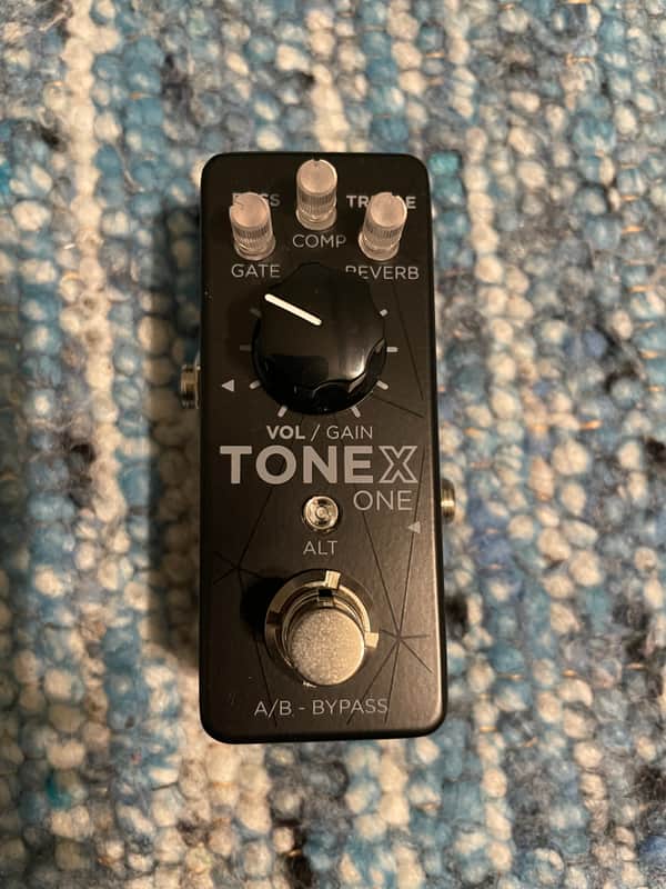 IK Multimedia ToneX One