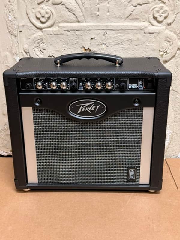 Peavey Rage 258 25-Watt 1x8" Guitar Combo Amp image 1