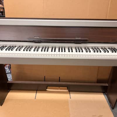Yamaha YDP-S30 Arius Digital Piano – 88-Key Weighted – Slim Cabinet – w/ Pedals & Power Supply image 4