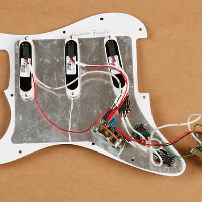 EMG DG20 David Gilmour Stratocaster Pickup set Loaded Pickguard image 4