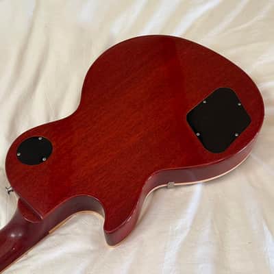 Gibson Les Paul Standard - Heritage Cherry Red - Eric Clapton, George Harrison "Lucy" Vibe - Free Pro Setup image 10