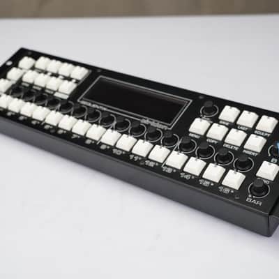 Sequentix Cirklon Sequencer & Analog Bus Eurorack Breakout Module #58932 image 8