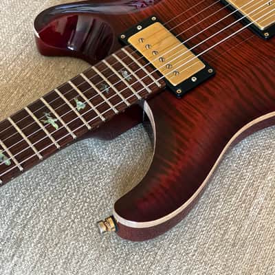 Paul Reed Smith ♚ 2005 PRS Custom 22 Artist Pack ♚ 20th Anniversary ♚ Fire Red Burst image 4