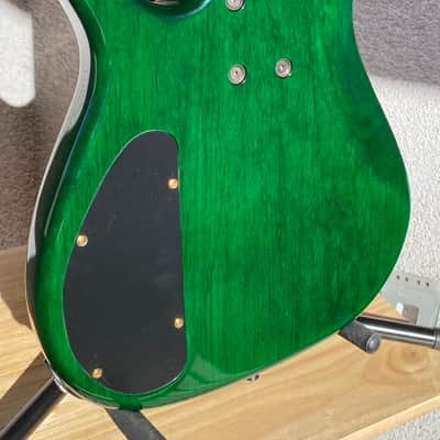 Modulus Graphite Quantum Q5 5-String Bass Guitar, 1997, Emerald Green image 3