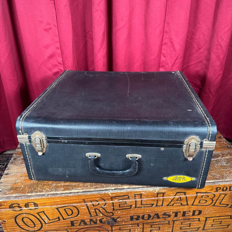 1960s Ludwig no. 8025 Suitcase-Style Snare Drum Case image 1