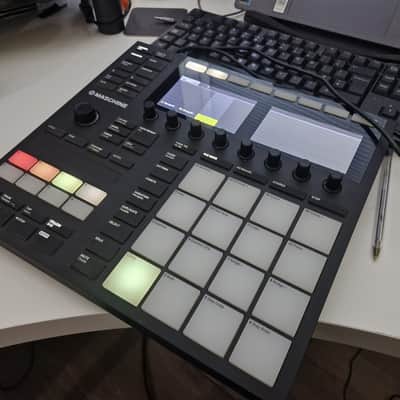Native Instruments Maschine MKIII | Reverb