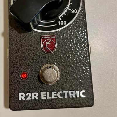R2R Electric Pre-Amp image 1