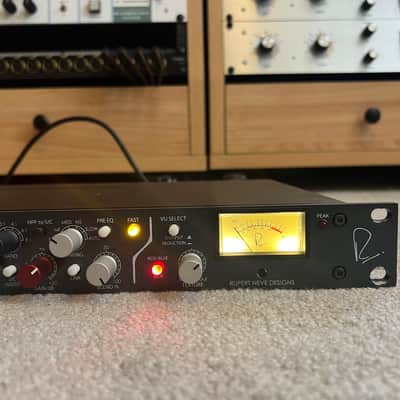 Rupert Neve Designs Shelford Channel 2017 - Present - Shelford Blue imagen 4