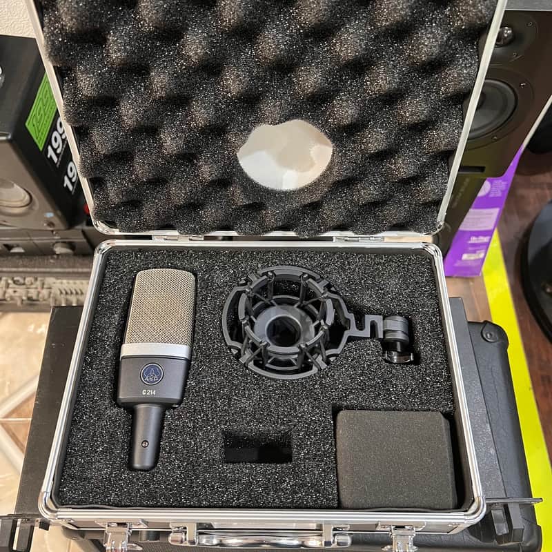 AKG C214 Large Diaphragm Cardioid Condenser Microphone 2010s - Black image 1