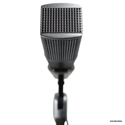 Sennheiser MD441-2 ✓Serviced 80s Vintage Dynamic Microphone. Clip. Case. XLR. MD 441 image 4