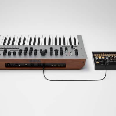 Korg Minilogue Polyphonic Analog Synthesizer image 7