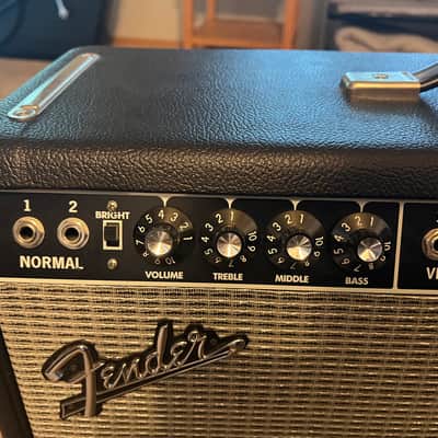 Fender Tone Master Twin Reverb 2-Channel 85-Watt 2x12" Digital Guitar Combo 2019 - Present - Black image 2