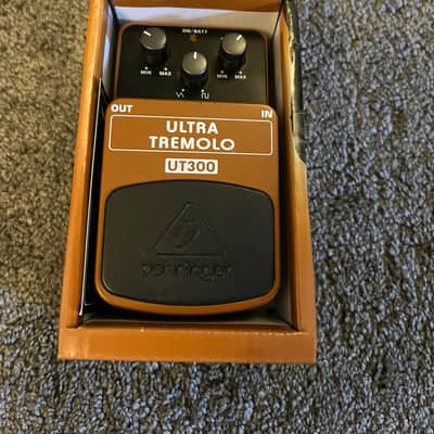 Behringer UT300 Ultra Tremolo Pedal- Standard image 2
