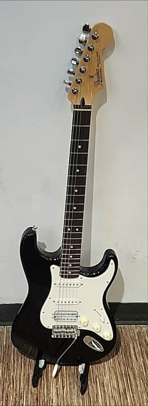 Fender Standard HSS Stratocaster 1998 - 2005 | Reverb Canada