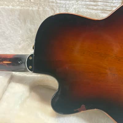 Guild M-75 Aristocrat 1954 - Sunburst image 16