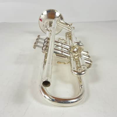 Used Bach 37 Bb Trumpet (SN: 450068) image 2