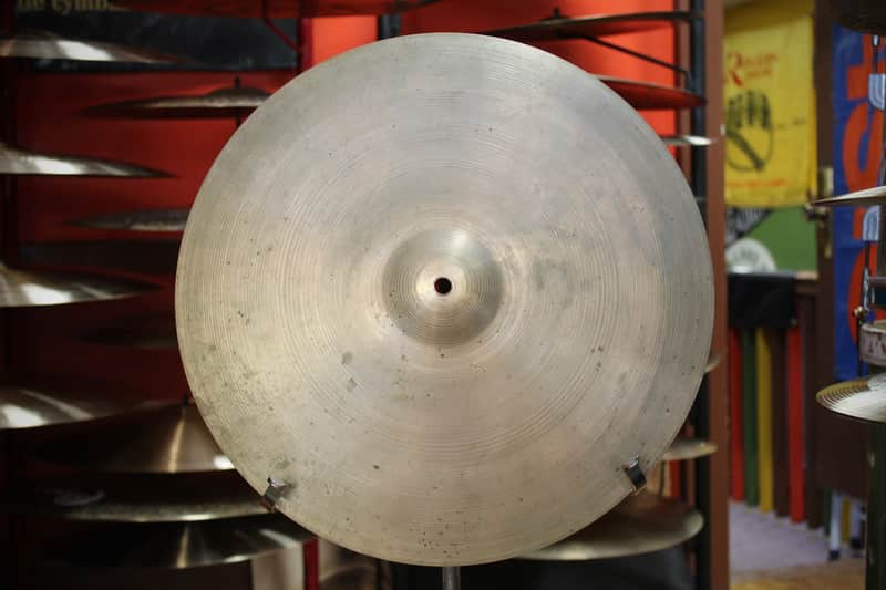 1960s A. Zildjian 17" Crash Ride 1298g image 1