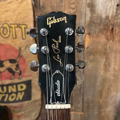 Gibson Les Paul Studio without Fretboard Binding 2019 - 2024 - Smokehouse Burst image 9