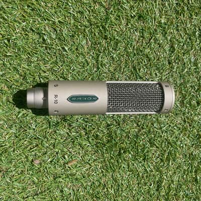 Royer R-10 Passive Ribbon Microphone image 1