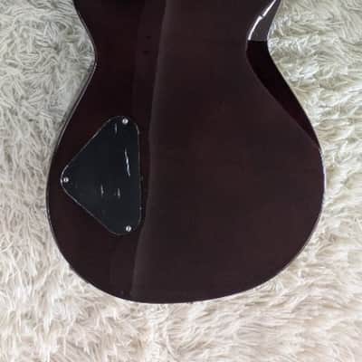 Gretsch Streamliner Jet Electric Guitar, Laurel Fretboard, Duo-Tone Burst - Demo image 8