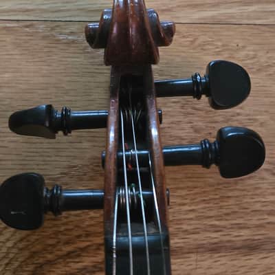 Vintage 1920's John Juzek 1/4 size violin with bow image 13