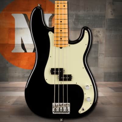 Fender American Professional II Precision Bass Maple Fingerboard - Black image 1
