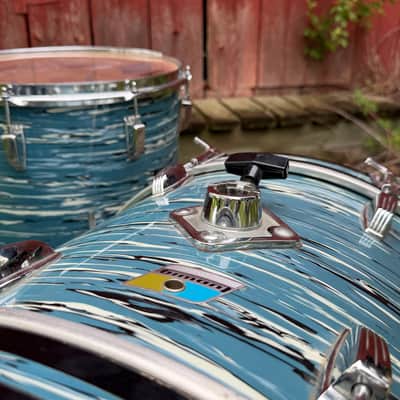 Ludwig 1970 - Blue Oyster “Bowling Ball” Pearl image 4