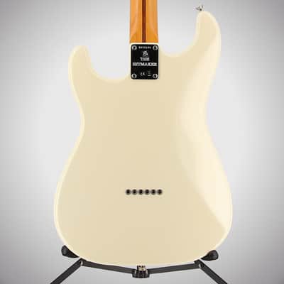 Fender Certified Pre-Owned Nile Rodgers Hitmaker Stratocaster, Maple Fingerboard, Olympic White (S4) (00686) image 2