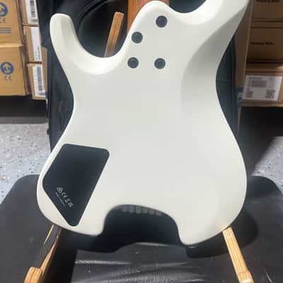 Ibanez Ichika Signature ICHI10 Electric Guitar - Vintage White Matte image 5