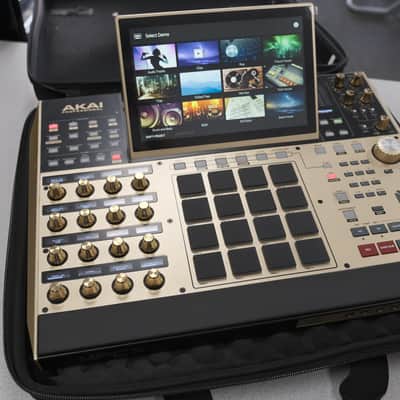 AKAI MPC-X SPECIAL EDITION GOLD SUPER CLEAN WITH COVER AND CASE! image 1