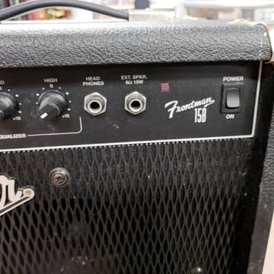 Fender Frontman 15B Guitar Bass Combo Amp Amplifier, 6.5” Speaker, Pre-Rumbles image 2
