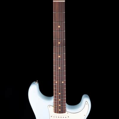 Pre-Owned 2026 Fender Stratocaster Vintera III Sonic Blue With Gig Bag image 7