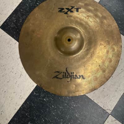 Zildjian 18