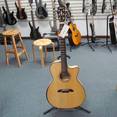 Alvarez AEG80ce Armrest Artist Elite Series Acoustic Electric Guitar - Natural image 3