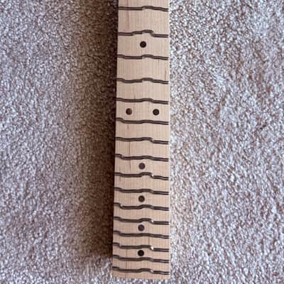 True Temperament Reverse T-Neck 2025 - Maple image 2