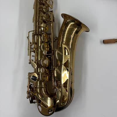 C.G. Conn 1970s Alto Saxaphone -- Brass Engraved Rose Design image 8