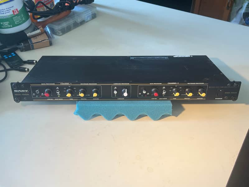 Nady MSE-100A SUROUND IMAGING Multiband Sound Enhancement Processor with IEC power cord and rack mount bolts and washers image 1