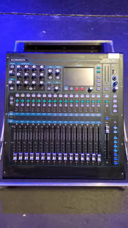 Allen & Heath QU-16 16-Channel Digital Mixer 2015 - 2021 - Chrome Edition image 1