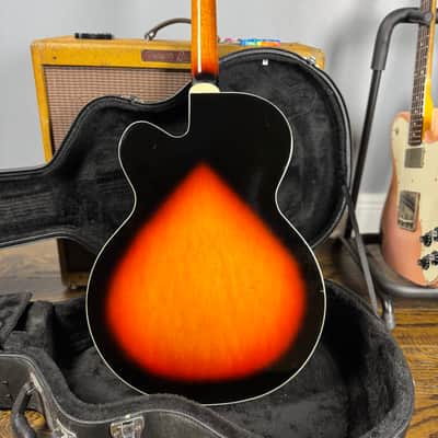 Gretsch G2420 - Sunburst image 5