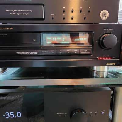Onkyo GRAND INTEGRA DX-G10 CD PLAYER

 1989 Black image 1